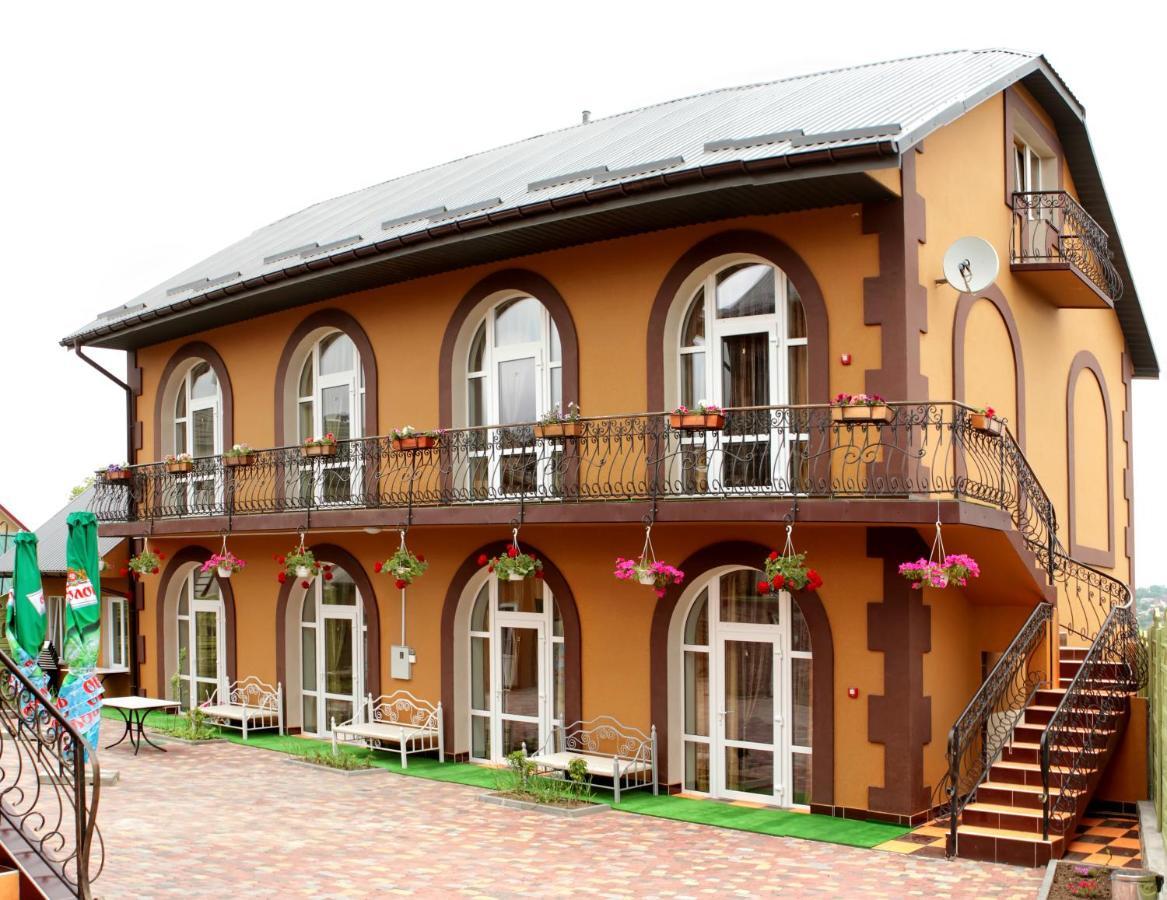 Sadyba Smotrytska Perlyna Kamianets-Podilskyi Bilik gambar